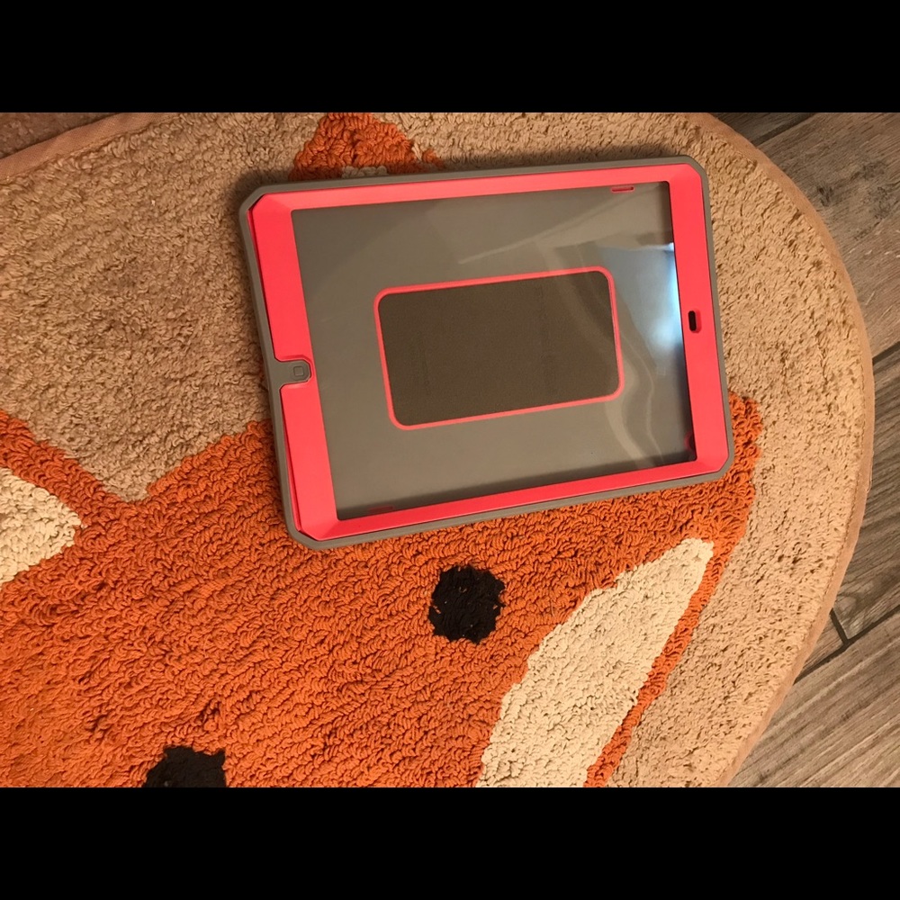 I-Blason NWT iPad case pink